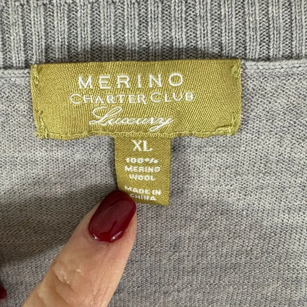 Charter Club Light Gray Crew Neck Sweater